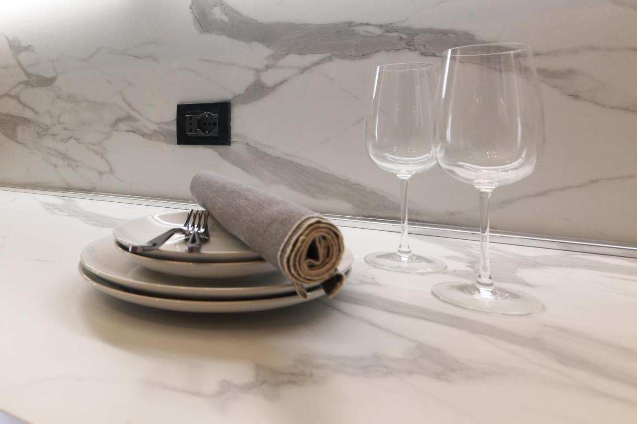 Contempora Apartments - Ampio Monolocale Medici 7 米兰 外观 照片