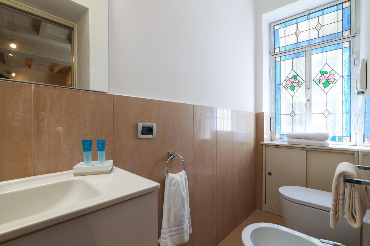 Contempora Apartments - Ampio Monolocale Medici 7 米兰 外观 照片